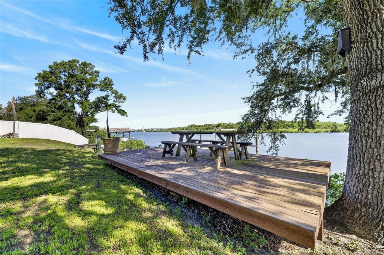 6712 Myrna Drive, Tampa, FL 33619 Photo