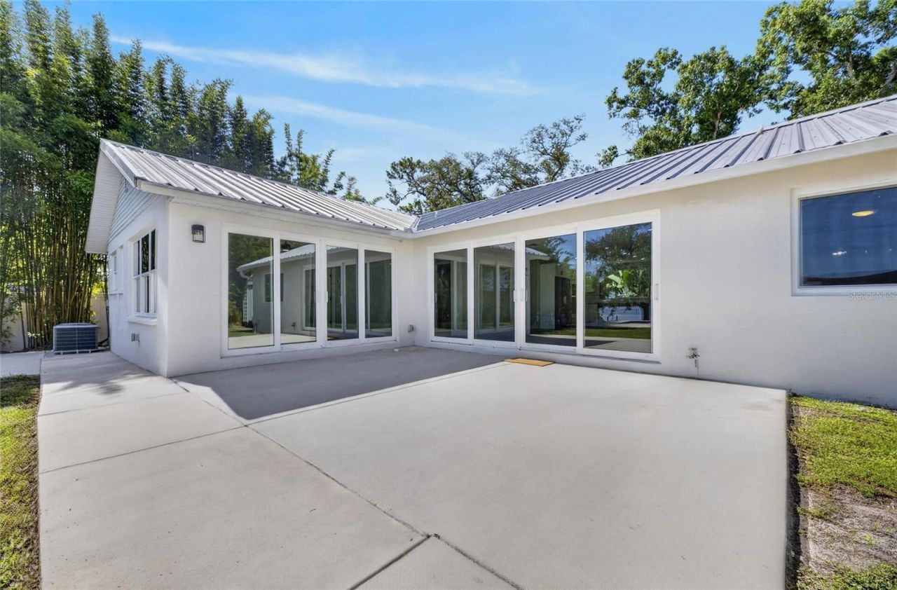 6712 Myrna Drive, Tampa, FL 33619 Photo