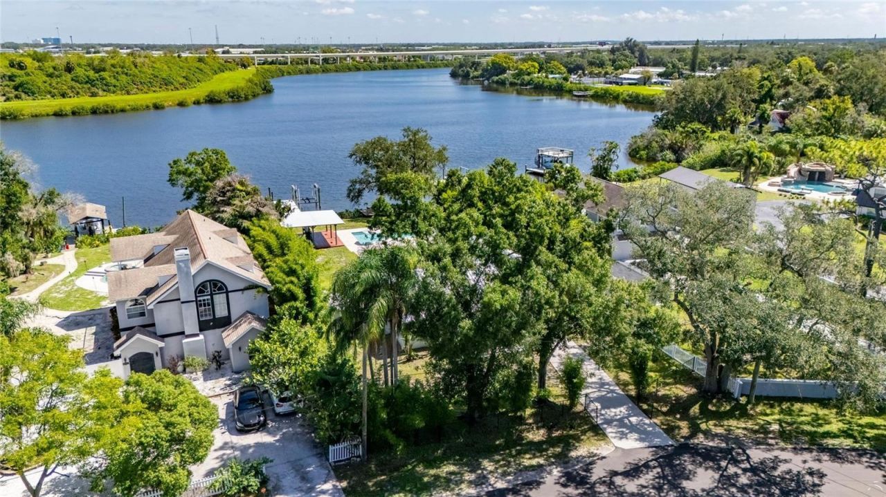 6712 Myrna Drive, Tampa, FL 33619 Photo