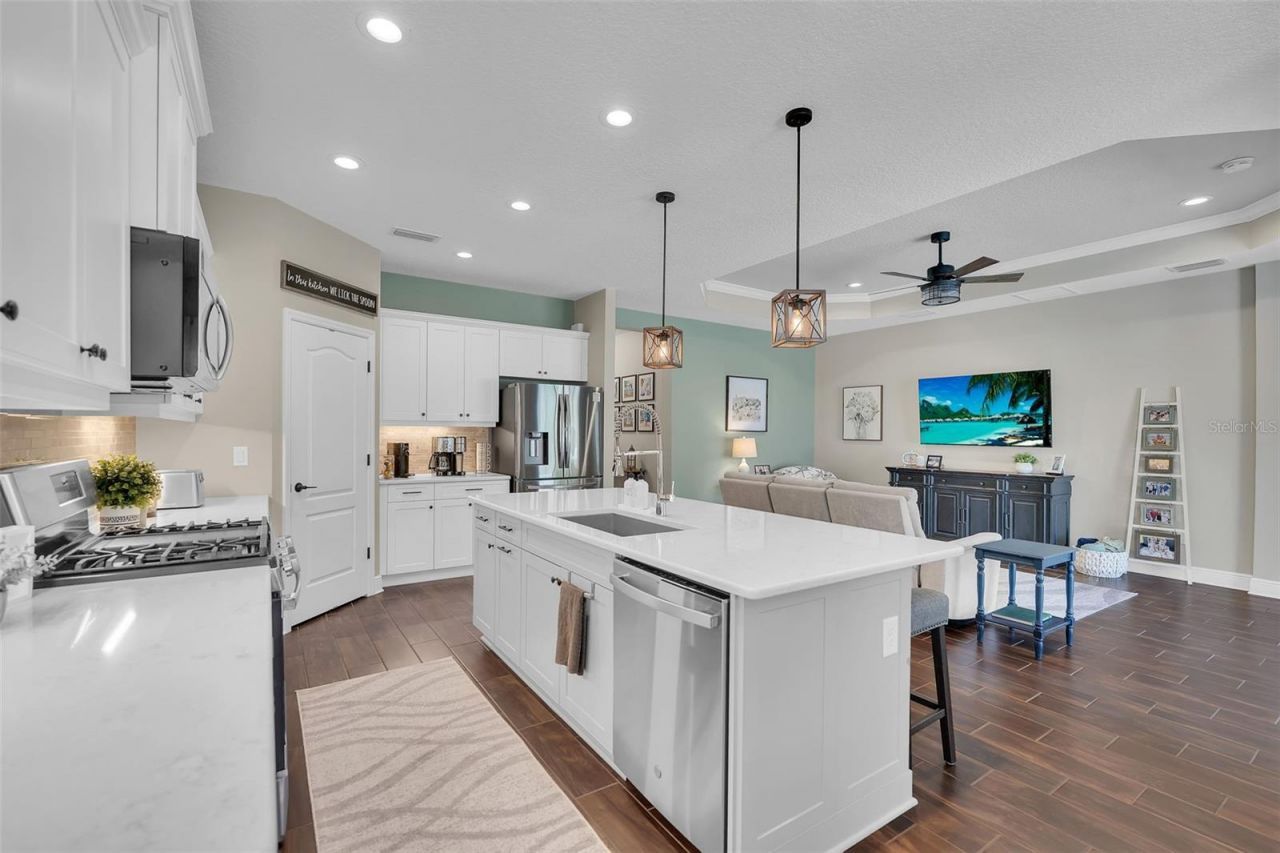 3321 Woodmont Drive, Parrish, FL 34219 Photo