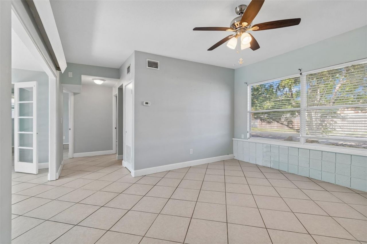 516 64th Street S, Saint Petersburg, FL 33707 Photo