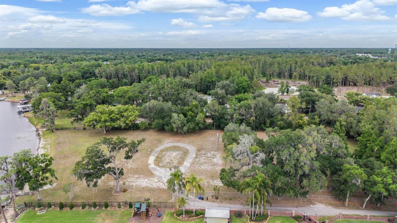 215 Lake Brant Drive, Lutz, FL 33548 Photo