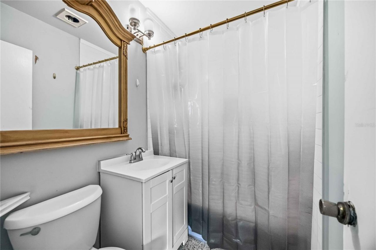 1909 Buccaneer Drive, Sarasota, FL 34231 Photo