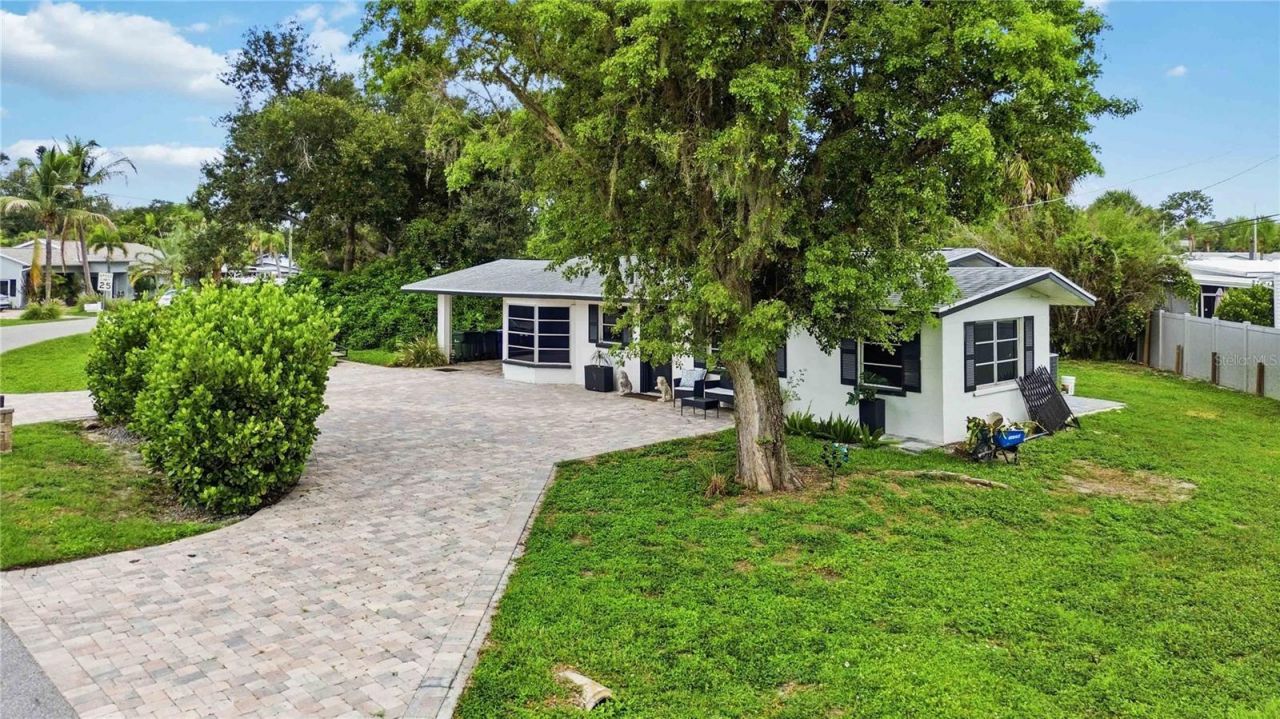 1909 Buccaneer Drive, Sarasota, FL 34231 Photo