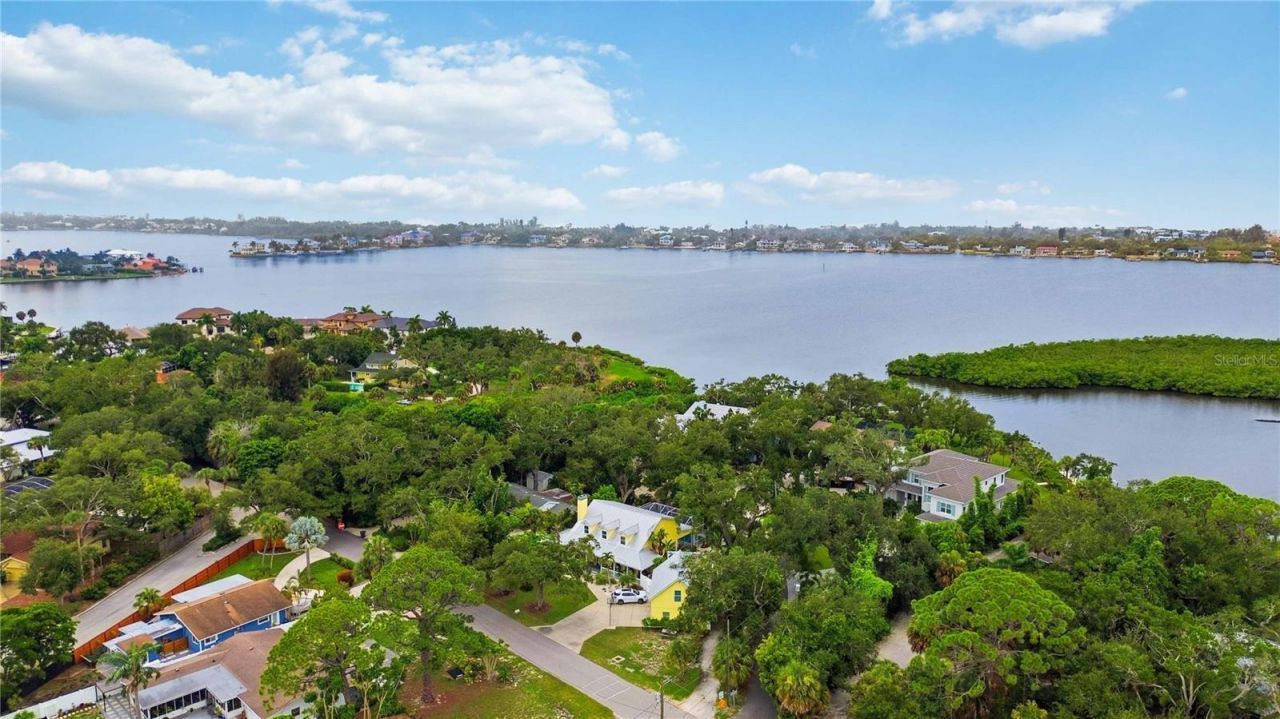 1909 Buccaneer Drive, Sarasota, FL 34231 Photo