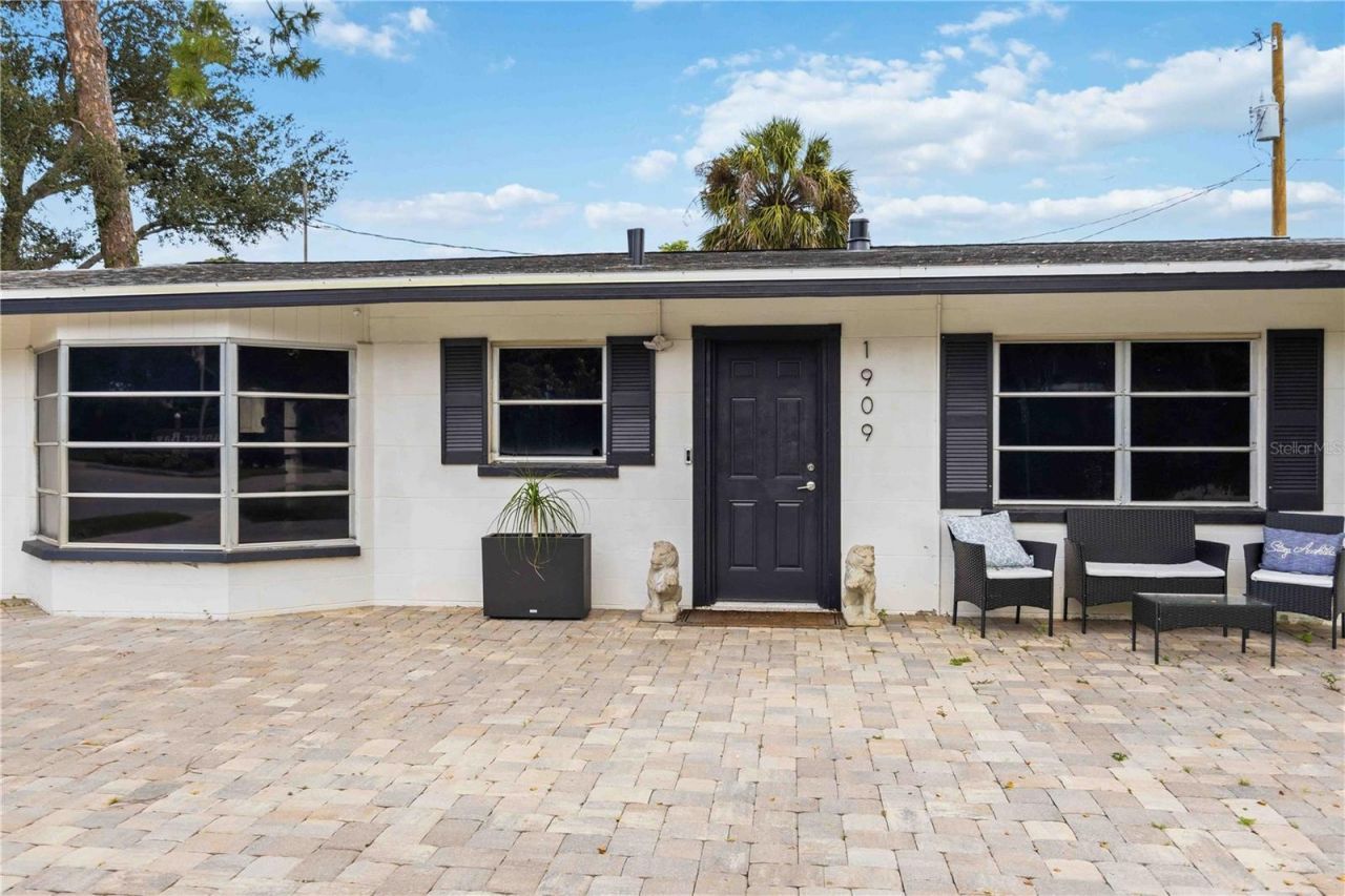 1909 Buccaneer Drive, Sarasota, FL 34231 Photo