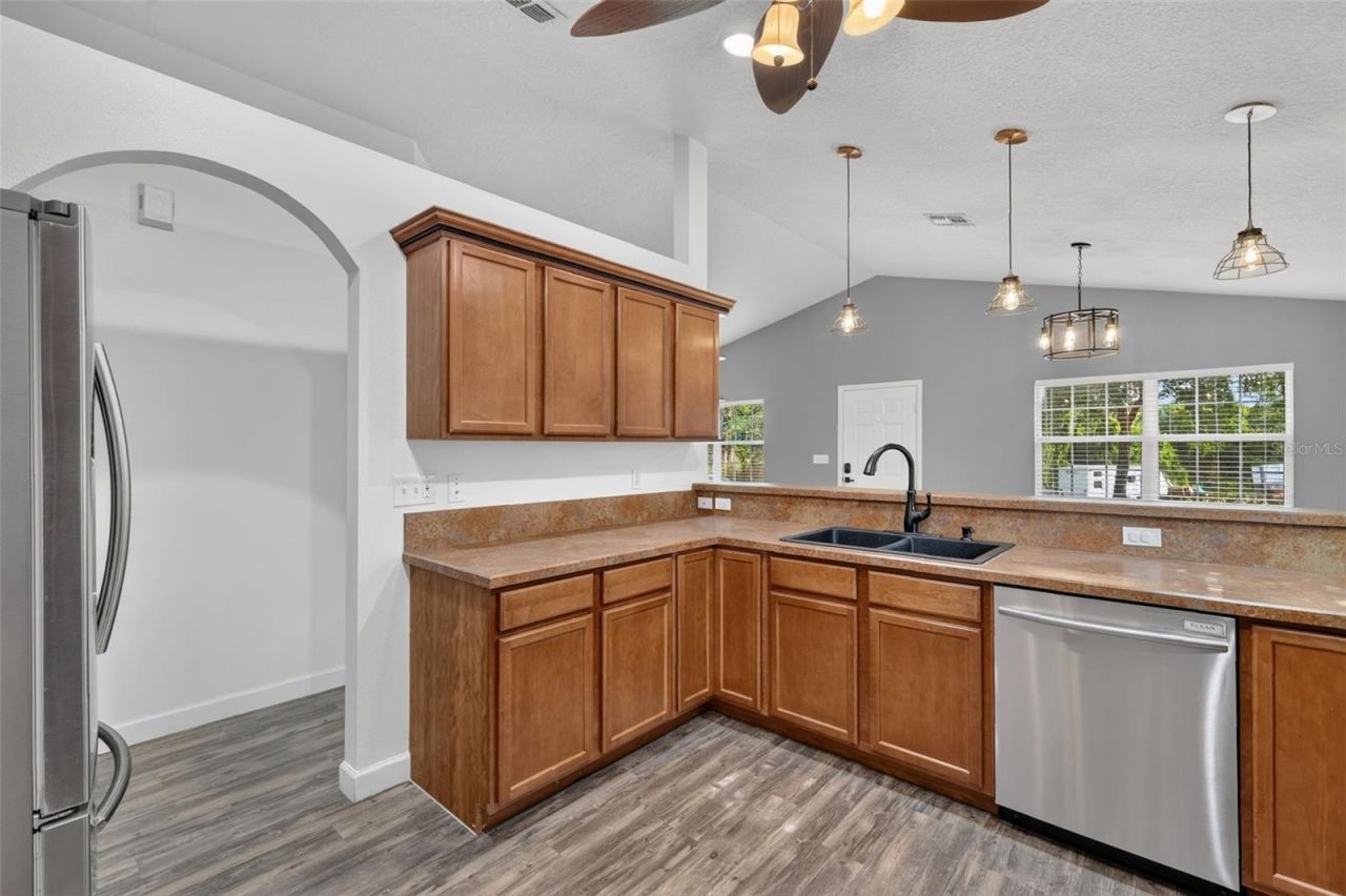 25912 Eufaula Way, Mount Plymouth, FL 32776 Photo