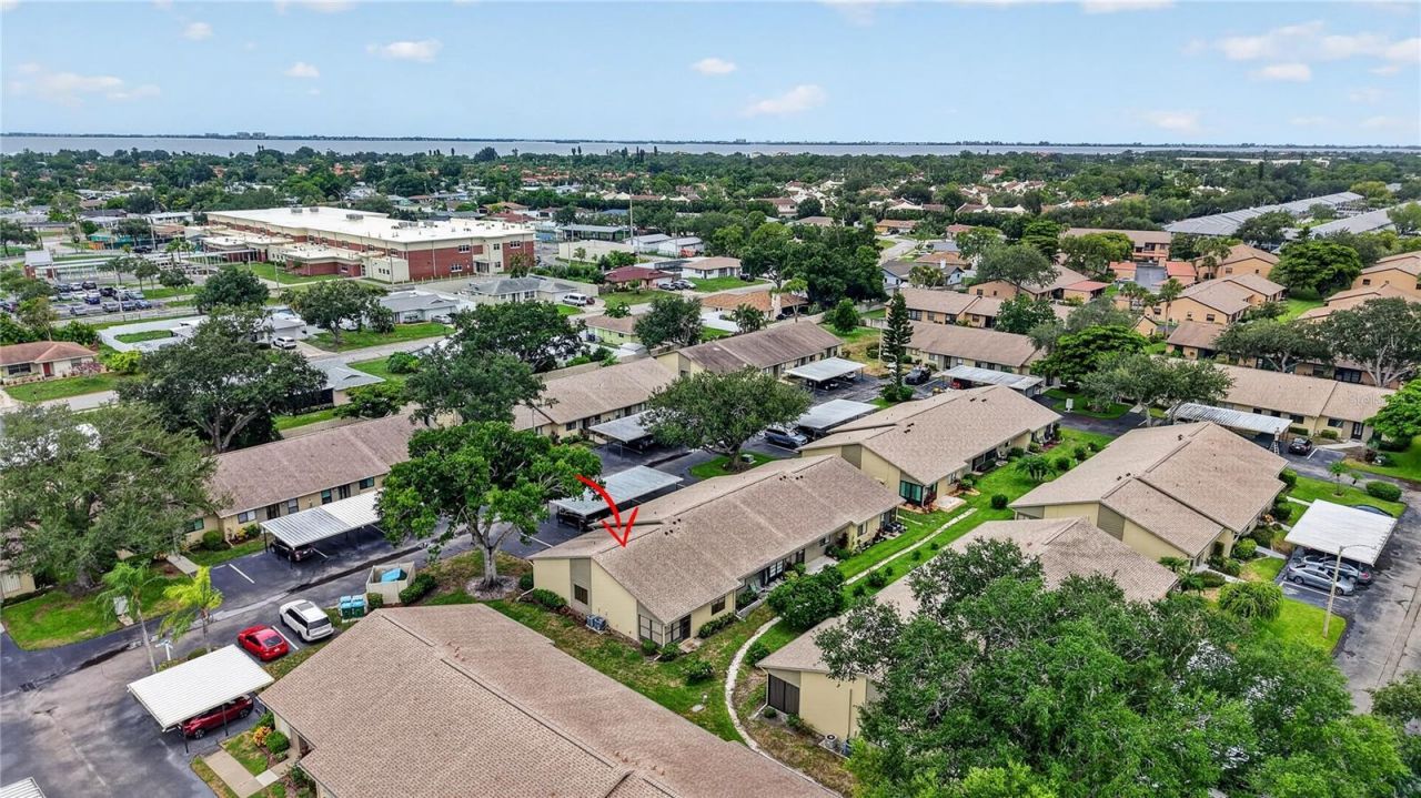 2707 60th Avenue Terrace W, Bradenton, FL 34207 Photo