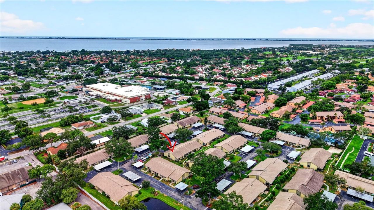 2707 60th Avenue Terrace W, Bradenton, FL 34207 Photo