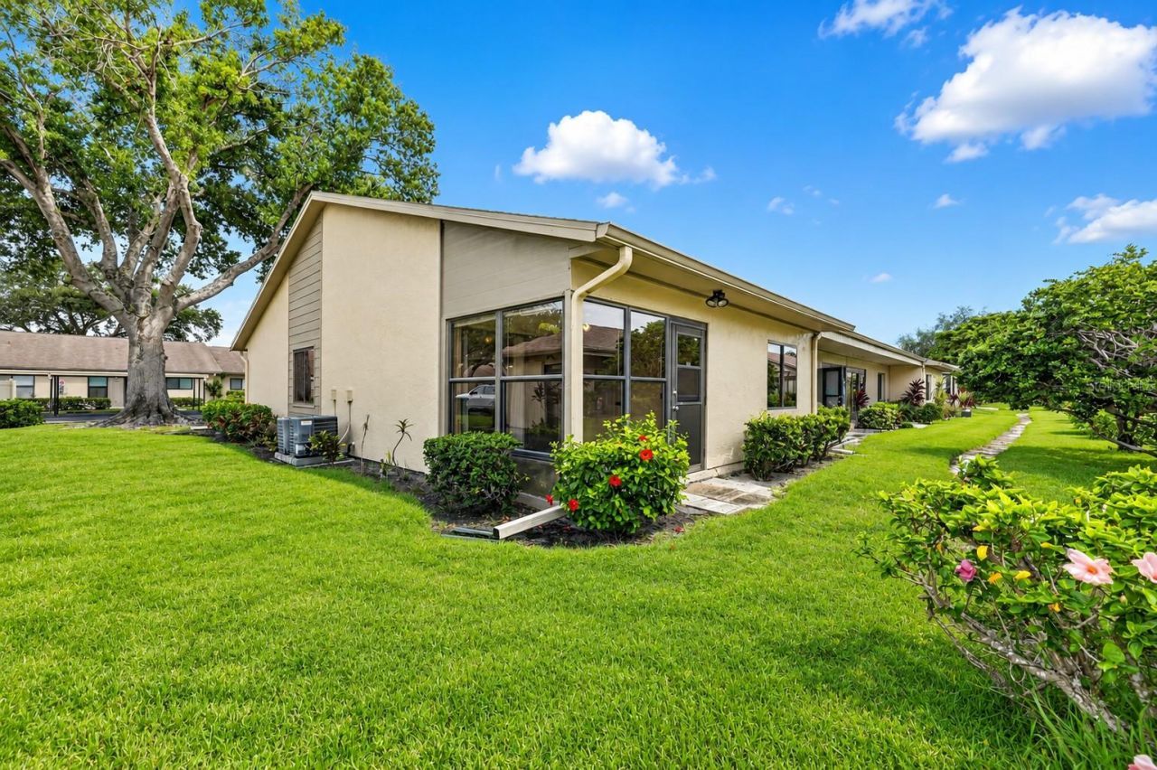 2707 60th Avenue Terrace W, Bradenton, FL 34207 Photo