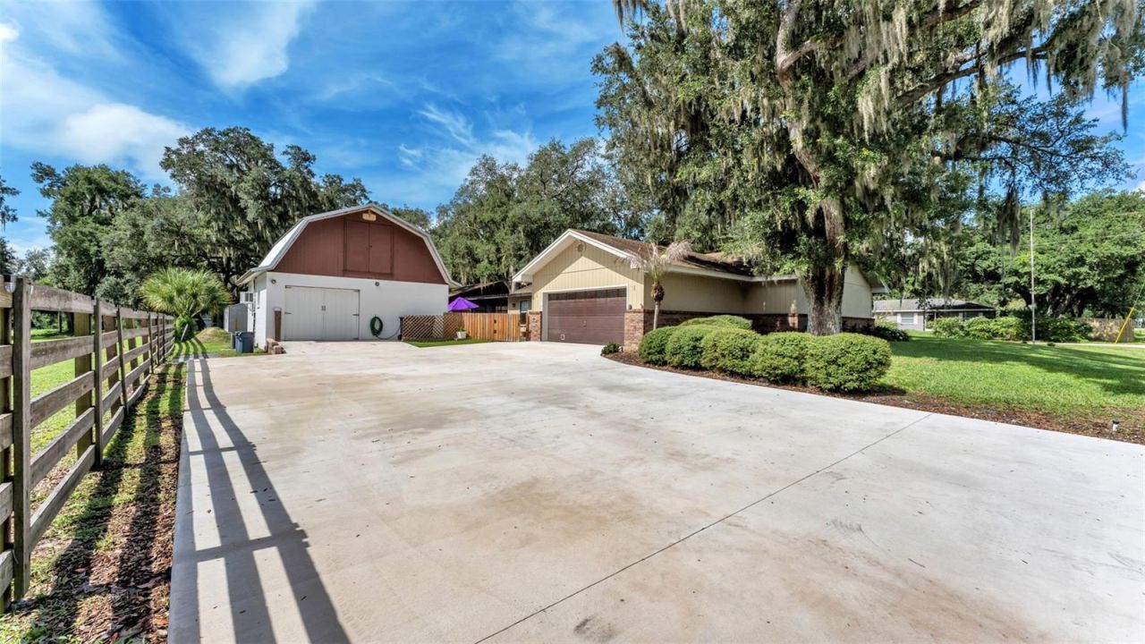 5195 Oakwood Trail, Mulberry, FL 33860 Photo