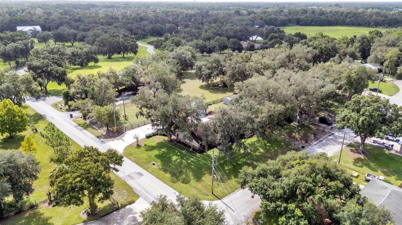 5195 Oakwood Trail, Mulberry, FL 33860 Photo