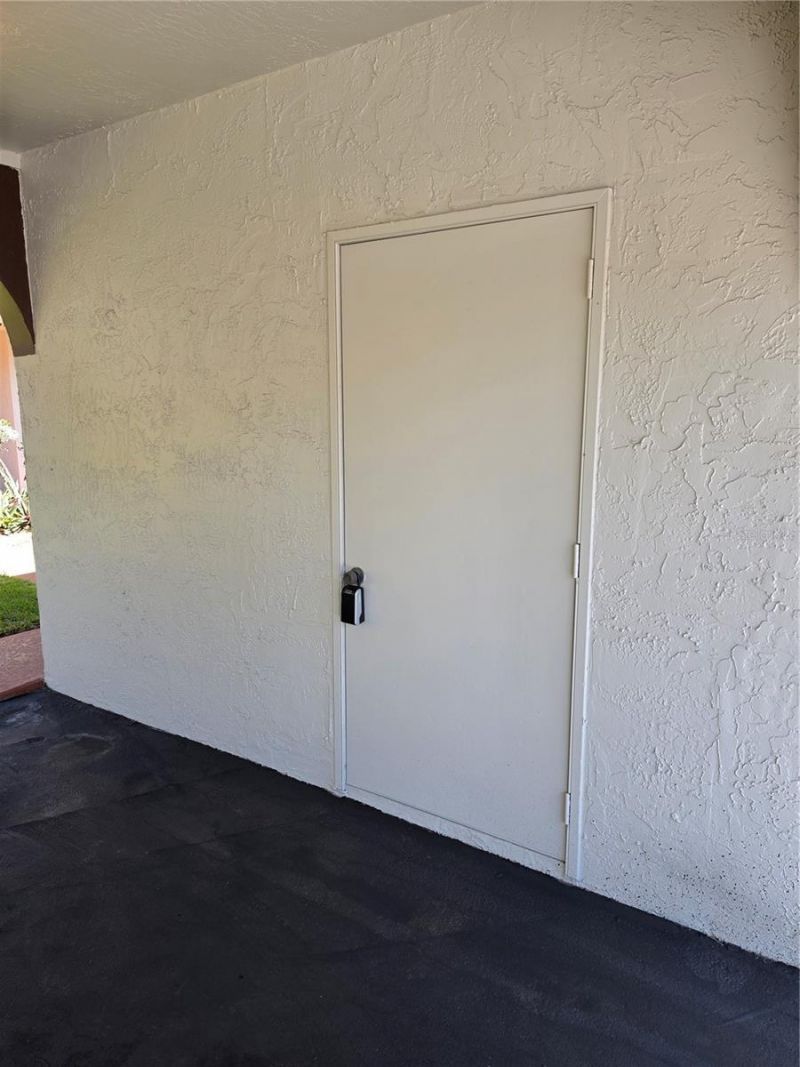 7614 Radcliffe Circle, Unit 110B, Port Richey, FL 34668 Photo