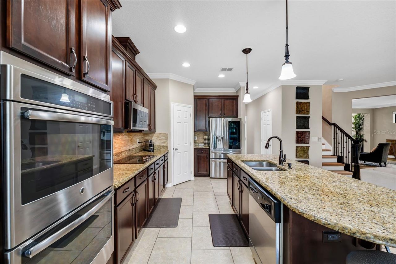 10037 Leyburn Court , Orlando, FL 32825 Photo
