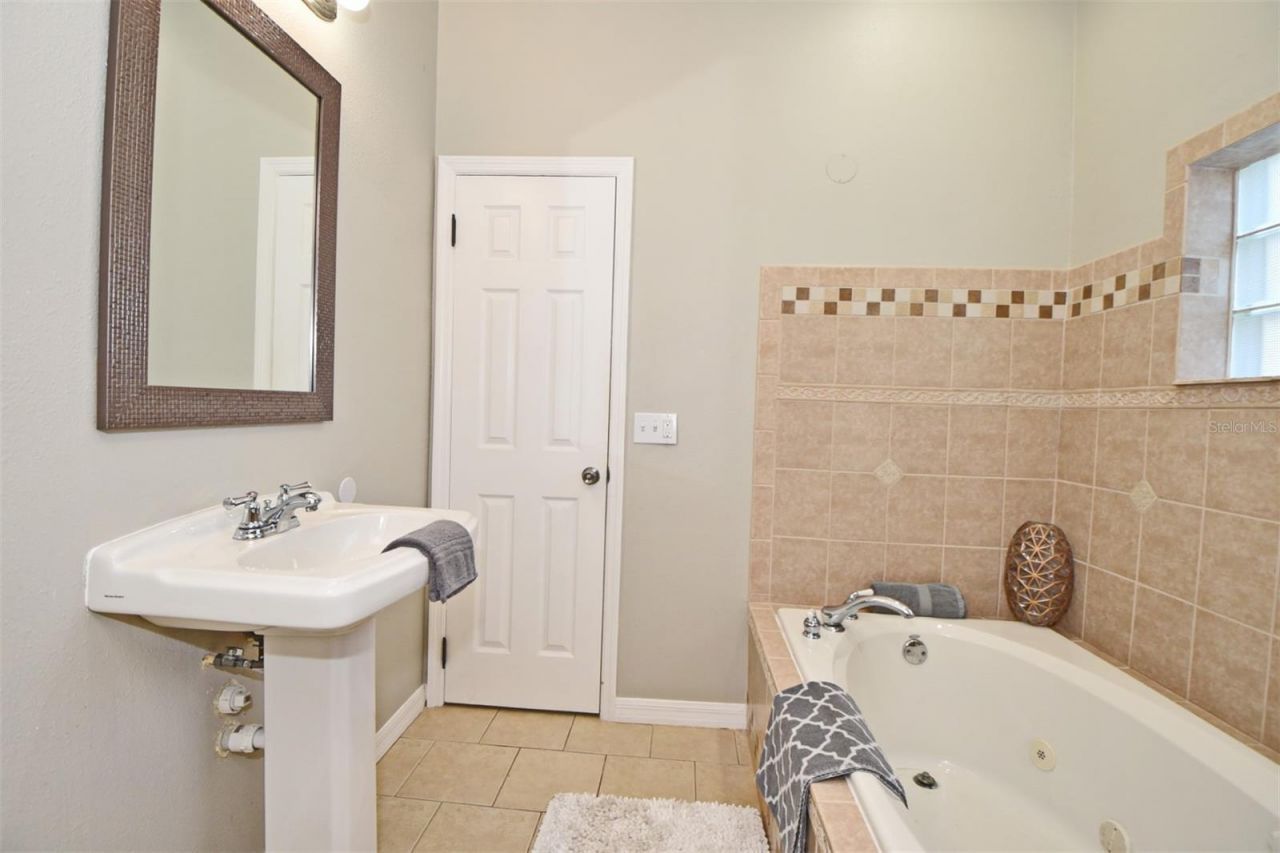 1792 Pam Circle, Belle Isle, FL 32809 Photo