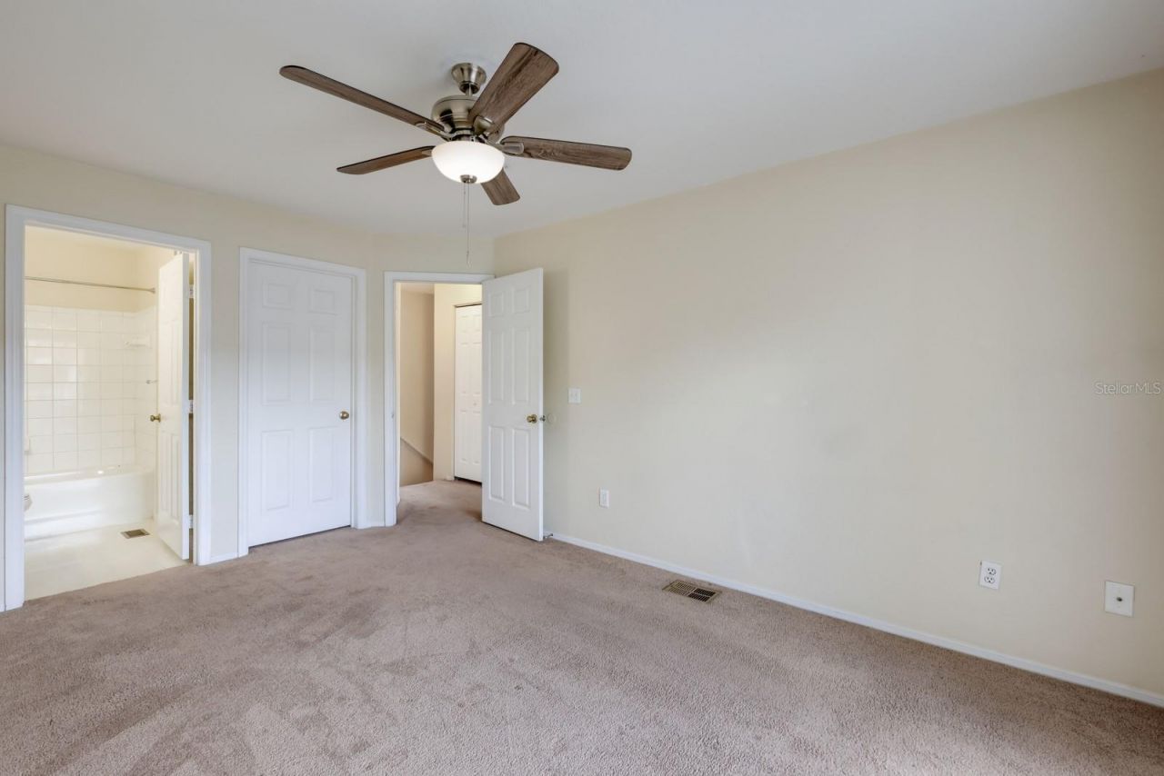 850 S Tamiami Trail , Unit 325, Sarasota, FL 34236 Photo