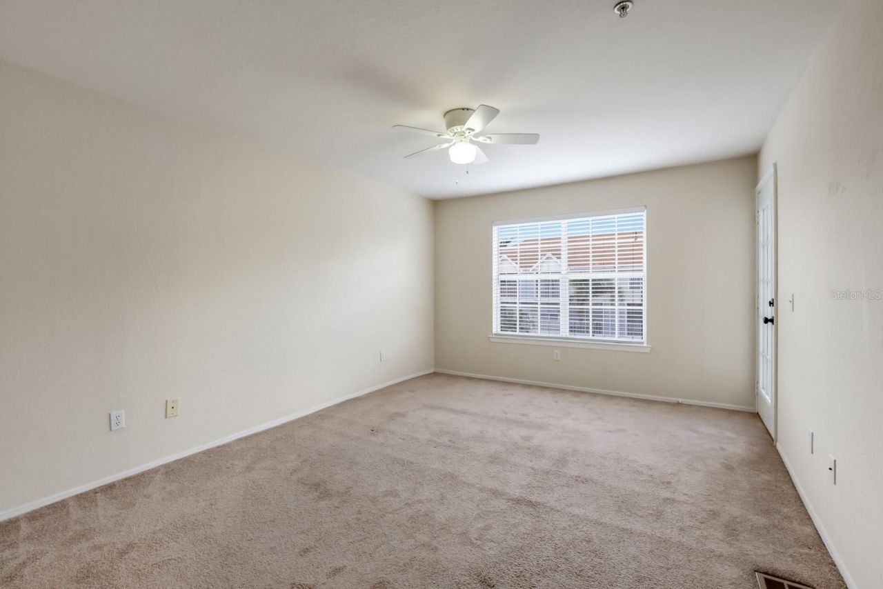 850 S Tamiami Trail , Unit 325, Sarasota, FL 34236 Photo