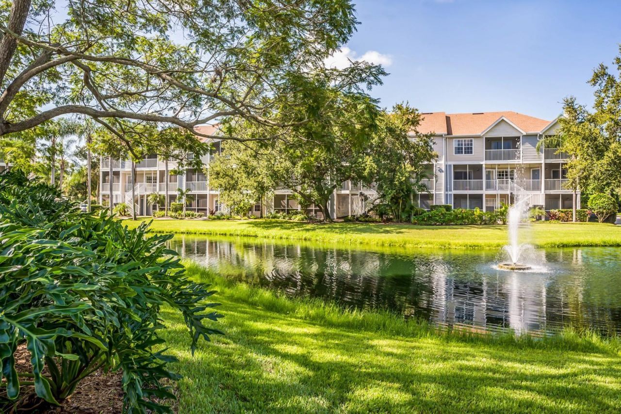850 S Tamiami Trail , Unit 325, Sarasota, FL 34236 Photo