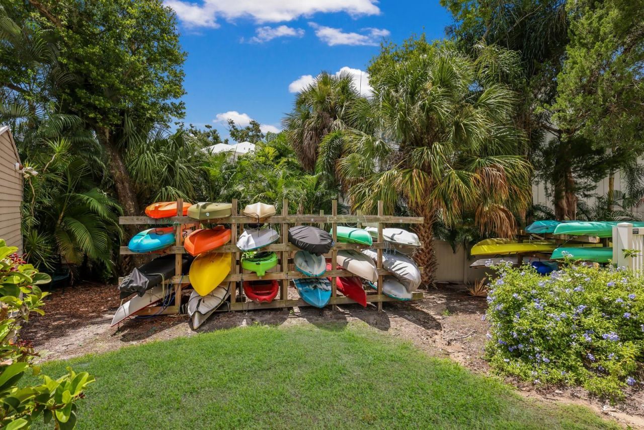 850 S Tamiami Trail , Unit 325, Sarasota, FL 34236 Photo