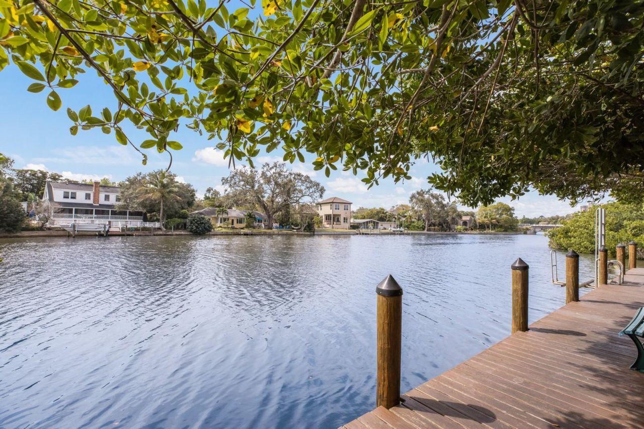 850 S Tamiami Trail , Unit 325, Sarasota, FL 34236 Photo