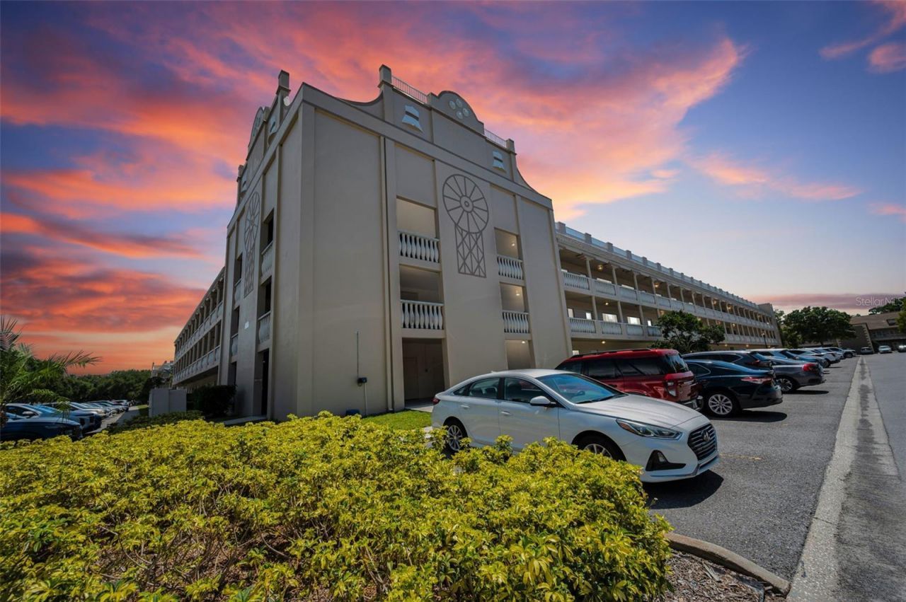 2170 Americus Boulevard N, Unit 65, Clearwater, FL 33763 Main Photo