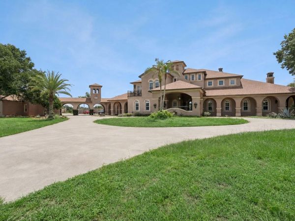 9400 LAWS RD, CLERMONT, FL 34714