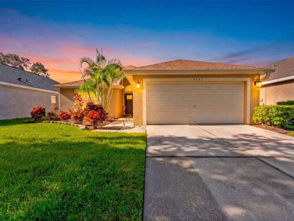 18843 MAISONS DRIVE , LUTZ, FL 33558