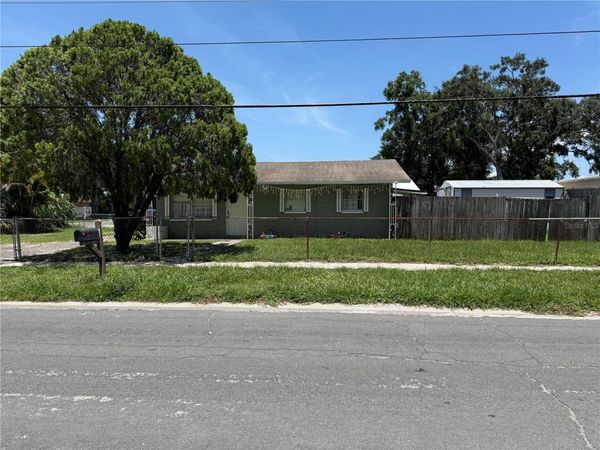 4305 W BROAD STREET , TAMPA, FL 33614