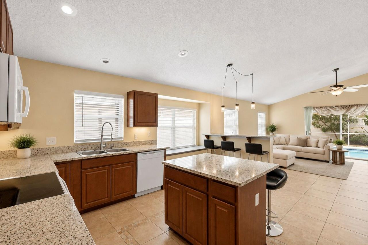 726 Rochester Loop , Davenport, FL 33897 Photo