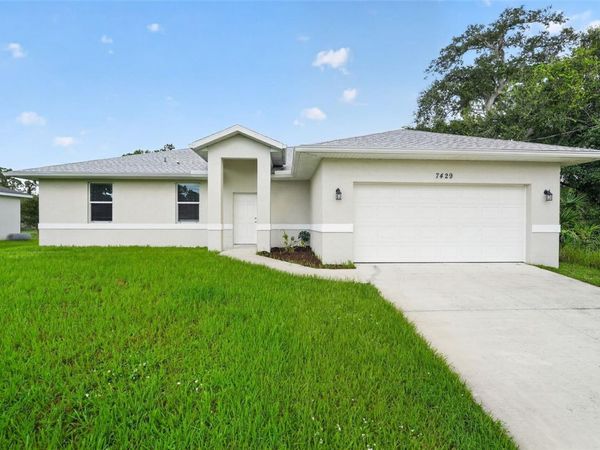 7429 CAMEO CIRCLE , NORTH PORT, FL 34291