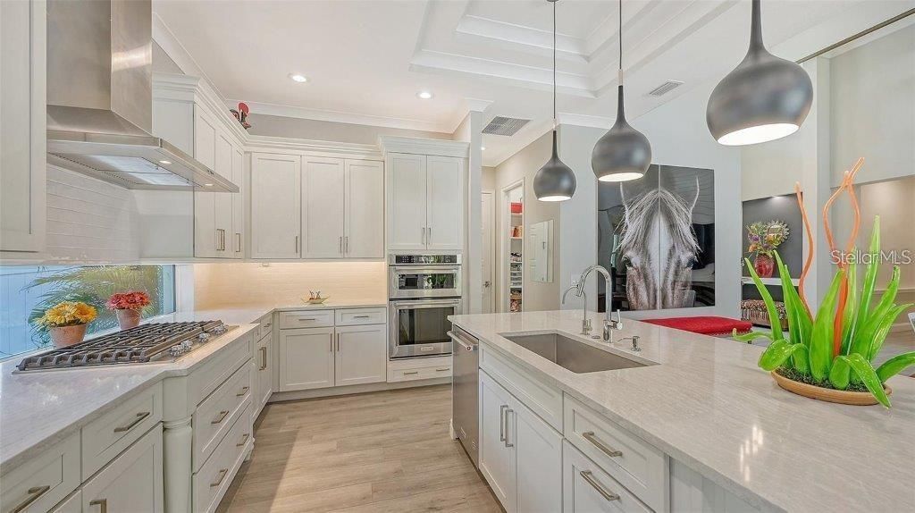 1959 Hibiscus Street, Sarasota, FL 34239 Photo