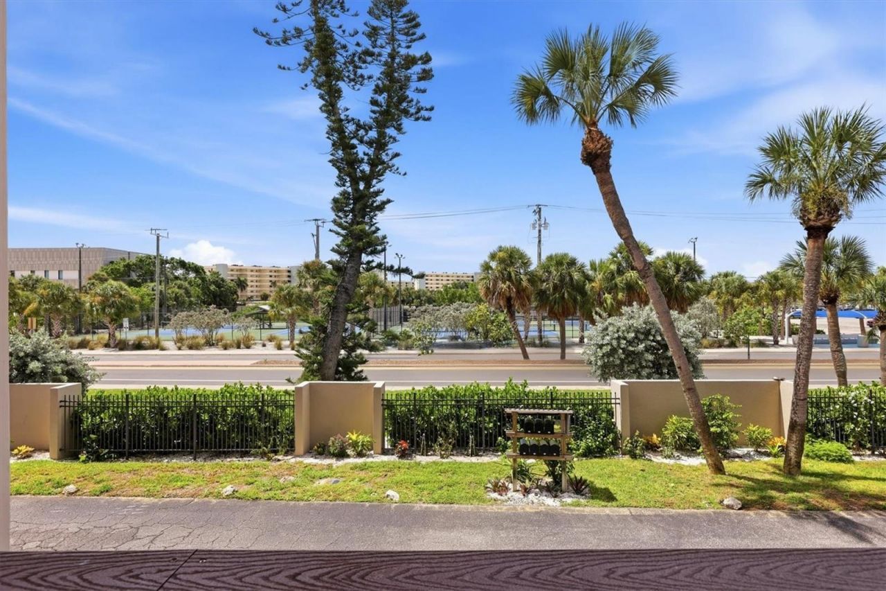 1187 Lake House Circle, Unit C127, Sarasota, FL 34242 Photo