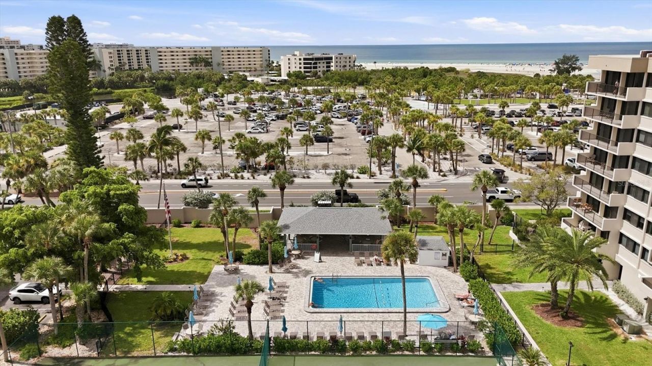 1187 Lake House Circle, Unit C127, Sarasota, FL 34242 Photo