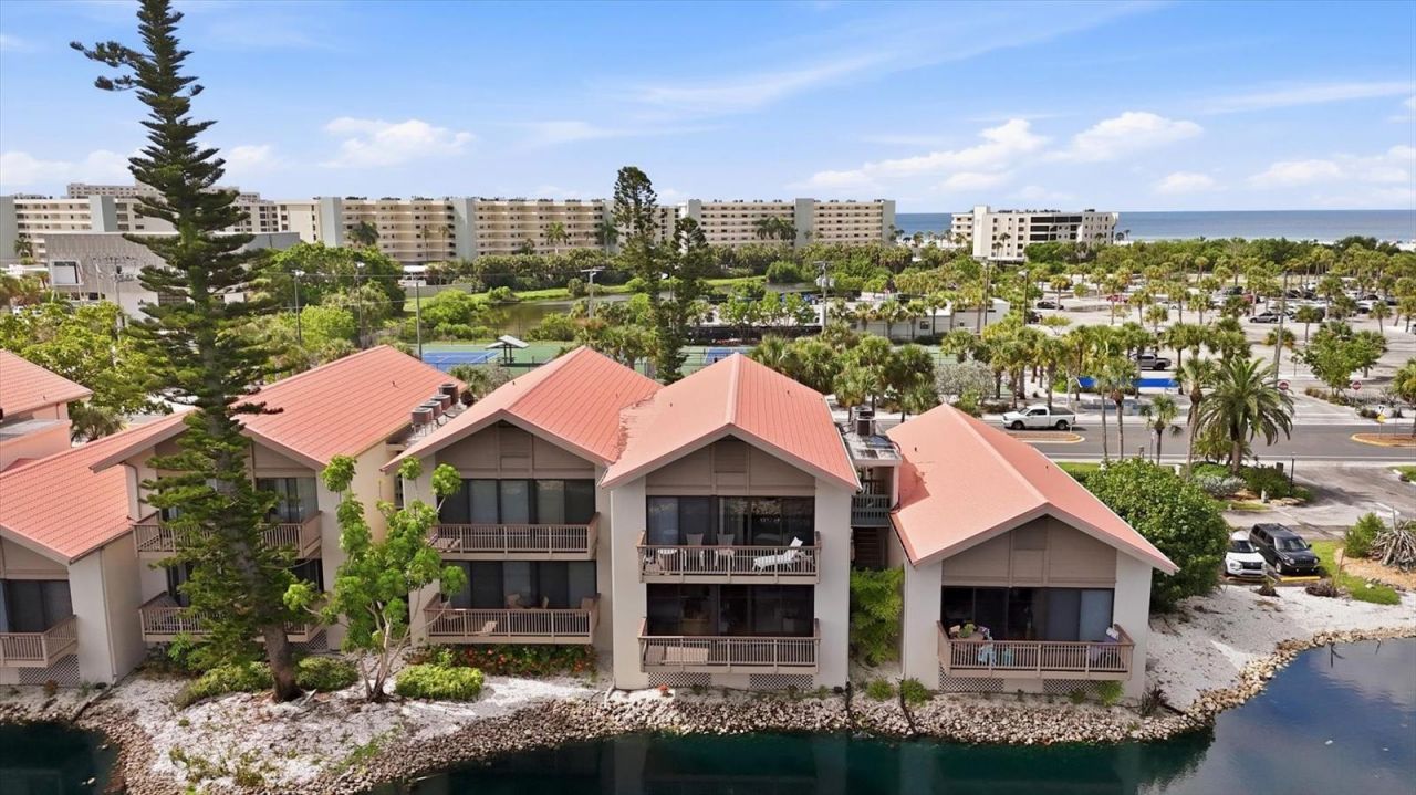 1187 Lake House Circle, Unit C127, Sarasota, FL 34242 Photo