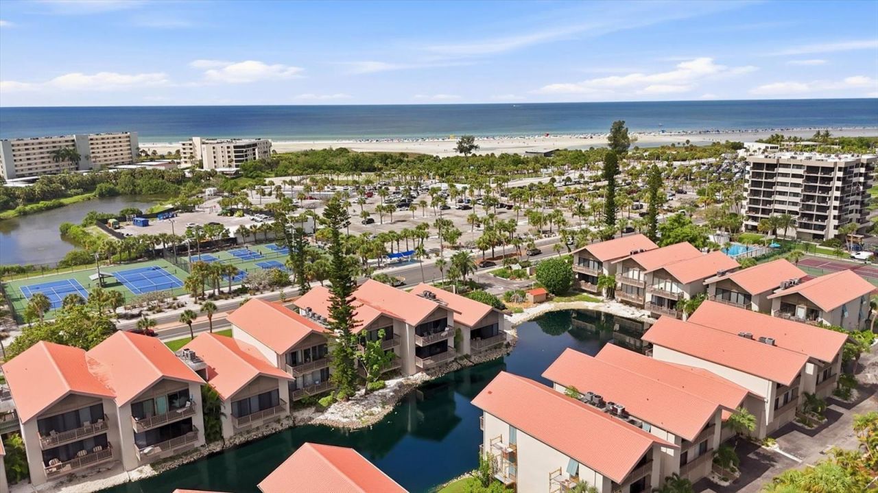 1187 Lake House Circle, Unit C127, Sarasota, FL 34242 Photo