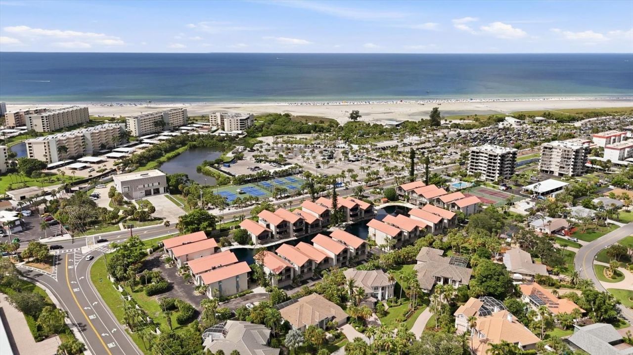 1187 Lake House Circle, Unit C127, Sarasota, FL 34242 Photo