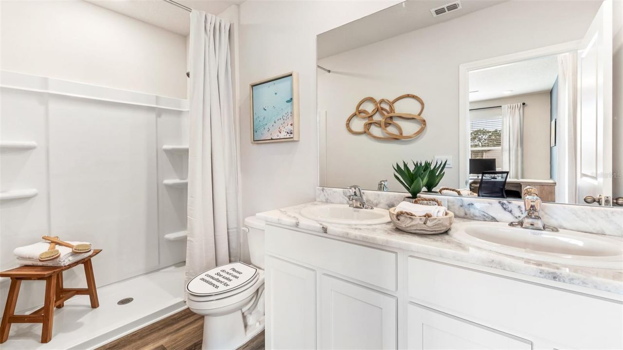 4005 Miller Pointe Court, Bradenton, FL 34208 Photo