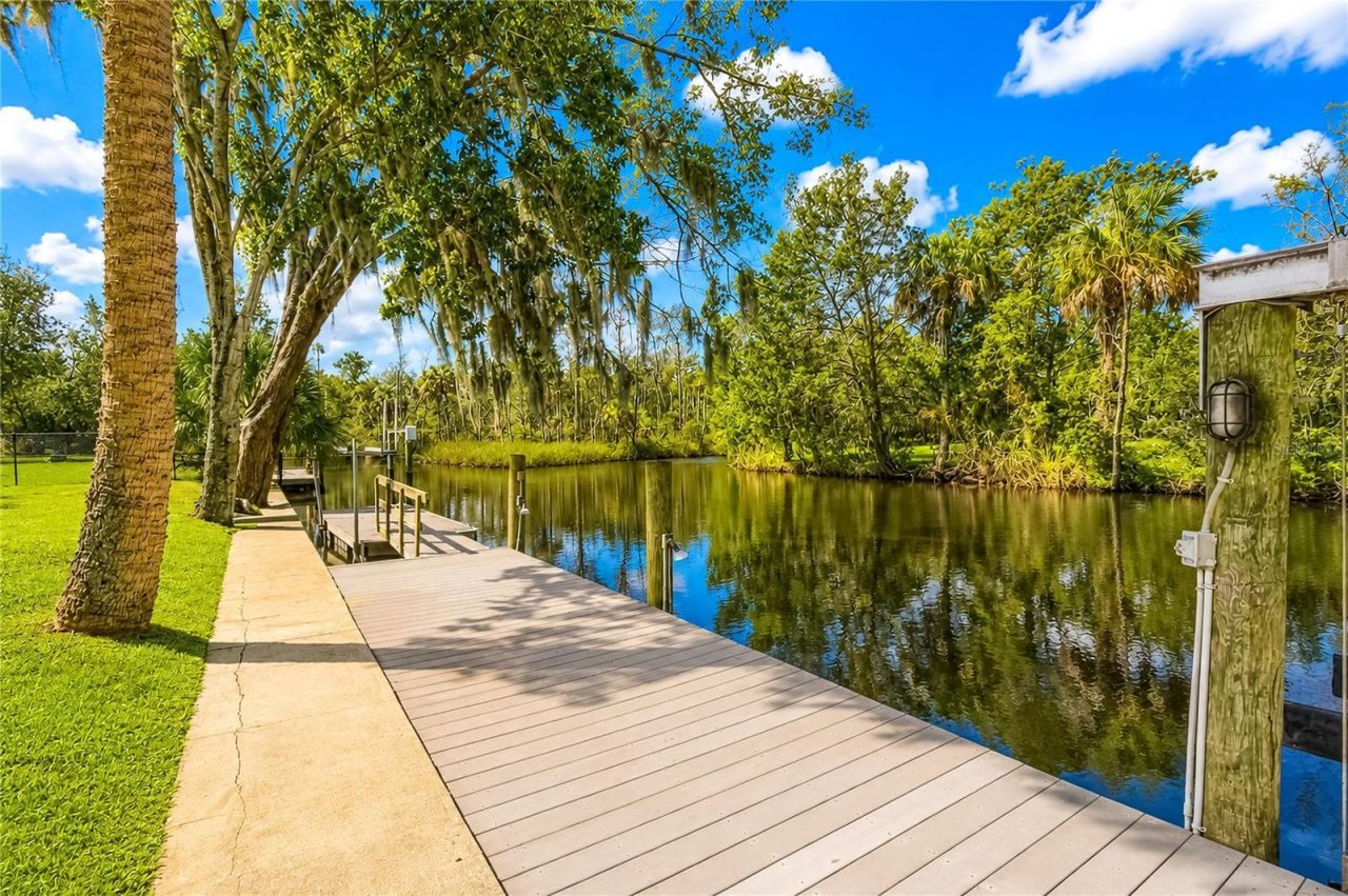 2178 N Watersedge Drive, Crystal River, FL 34429 Photo