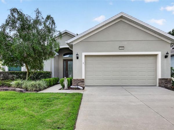8356 BRIDGEPORT BAY CIRCLE , MOUNT DORA, FL 32757