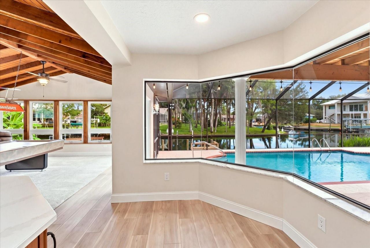 220 SE Kings Bay Drive, Crystal River, FL 34429 Photo