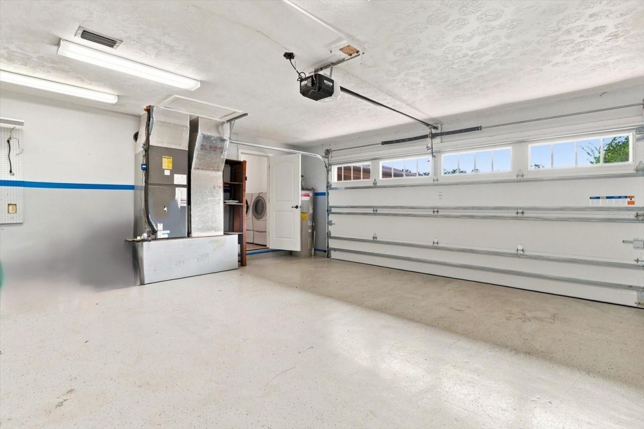 220 SE Kings Bay Drive, Crystal River, FL 34429 Photo