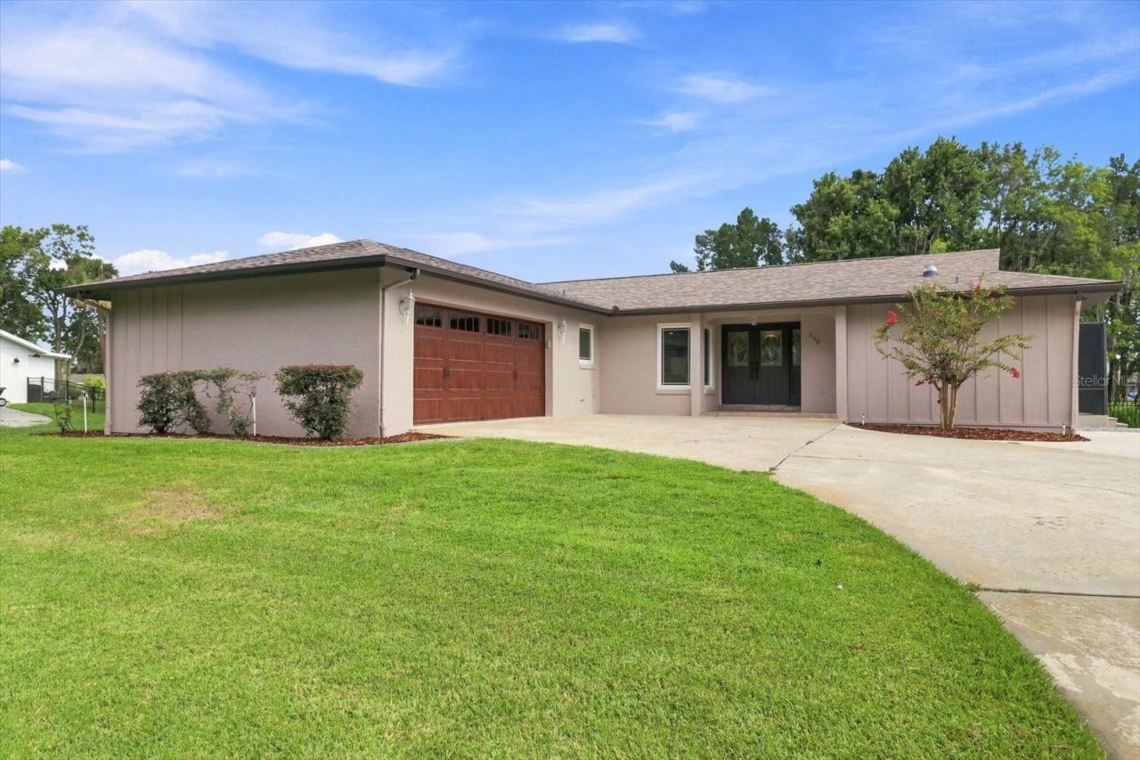 220 SE Kings Bay Drive, Crystal River, FL 34429 Photo