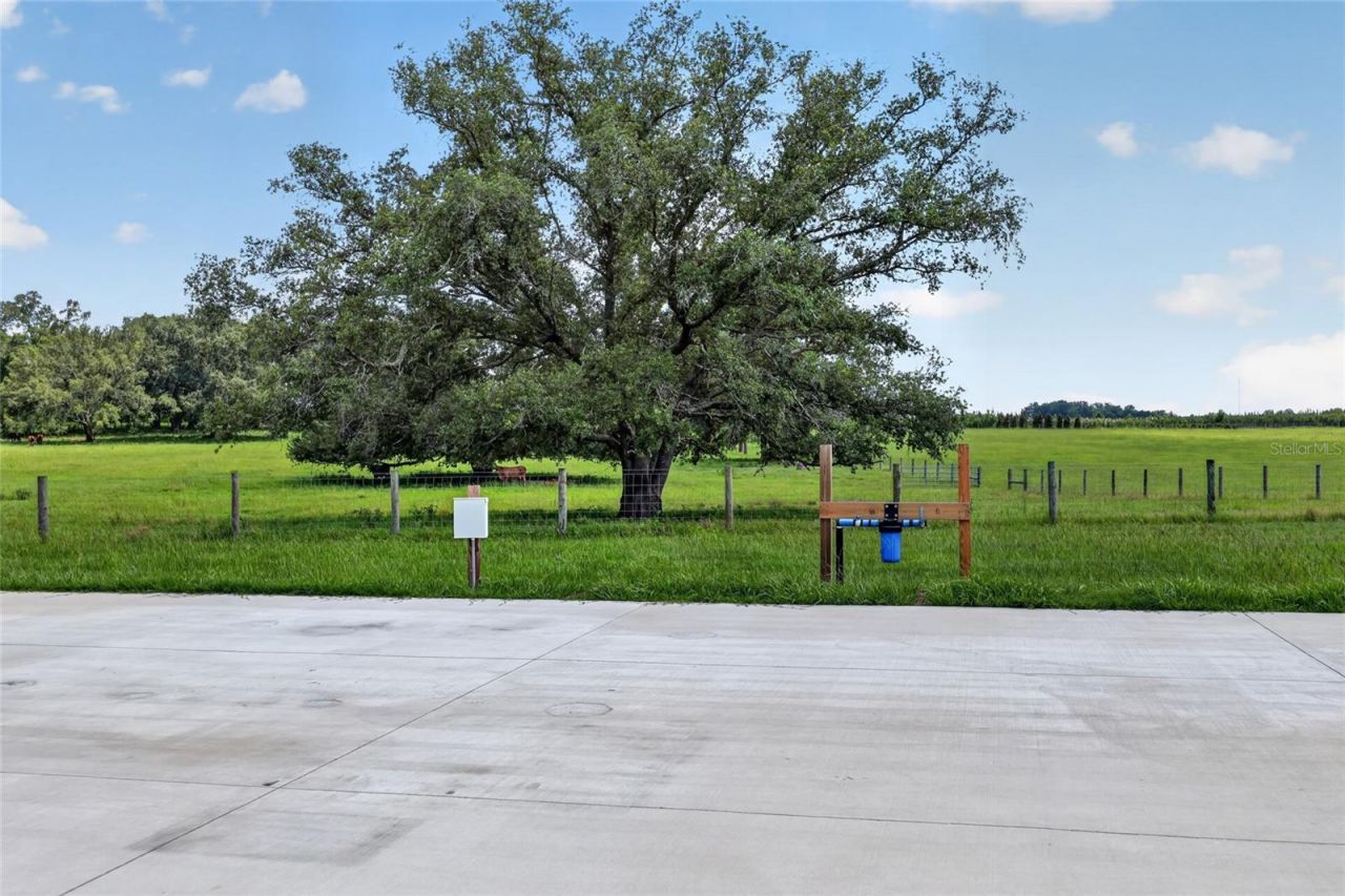 20500 NW 27th Street, Morriston, FL 32668 Photo