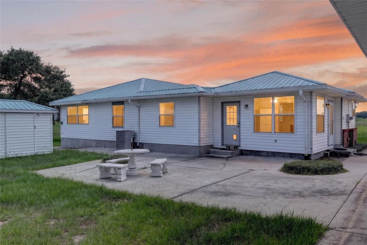 20500 NW 27th Street, Morriston, FL 32668 Photo