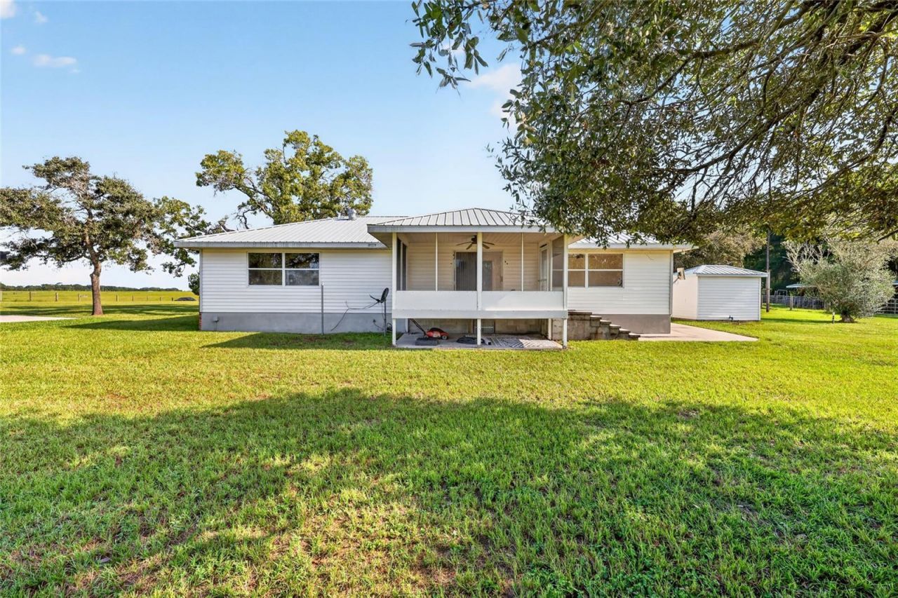 20500 NW 27th Street, Morriston, FL 32668 Photo