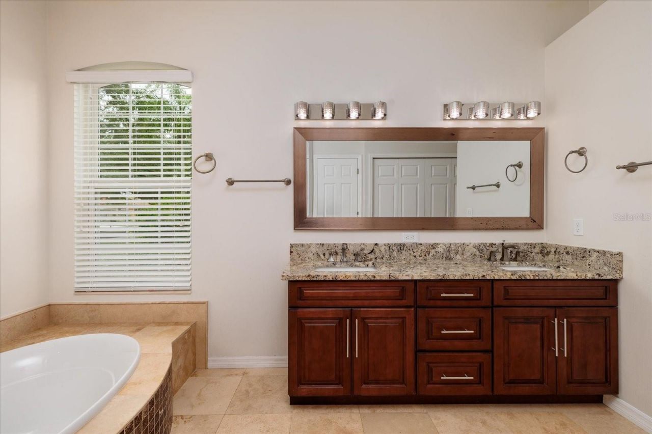 1723 Captiva Drive, Oldsmar, FL 34677 Photo