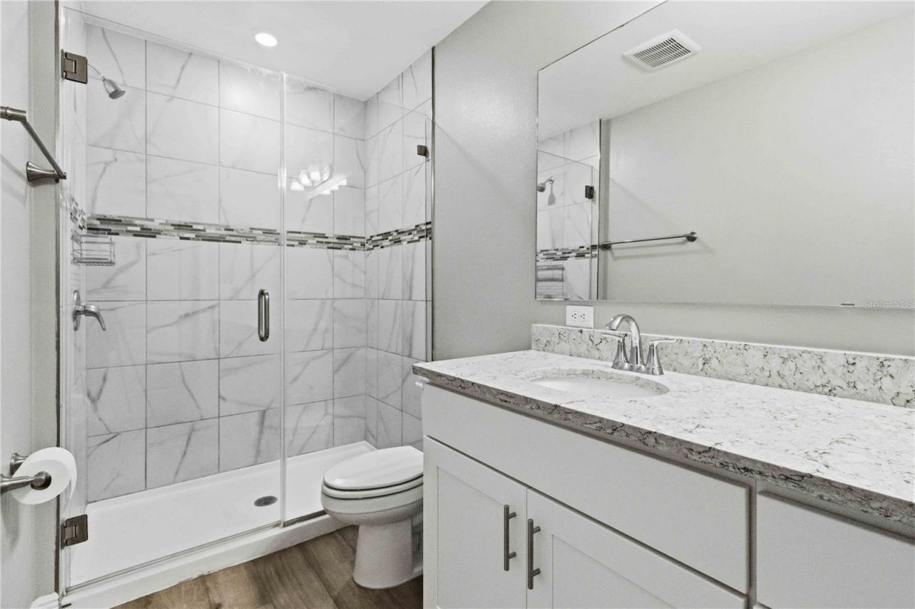 10007 Dolphin Gull Circle, Thonotosassa, FL 33592 Photo