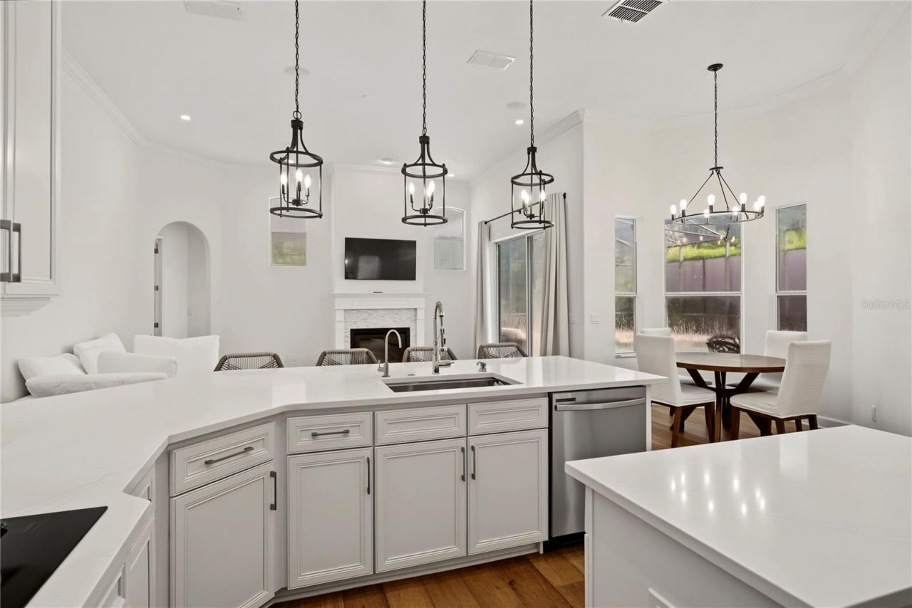 2710 Regal Pine Trail, Oviedo, FL 32766 Photo