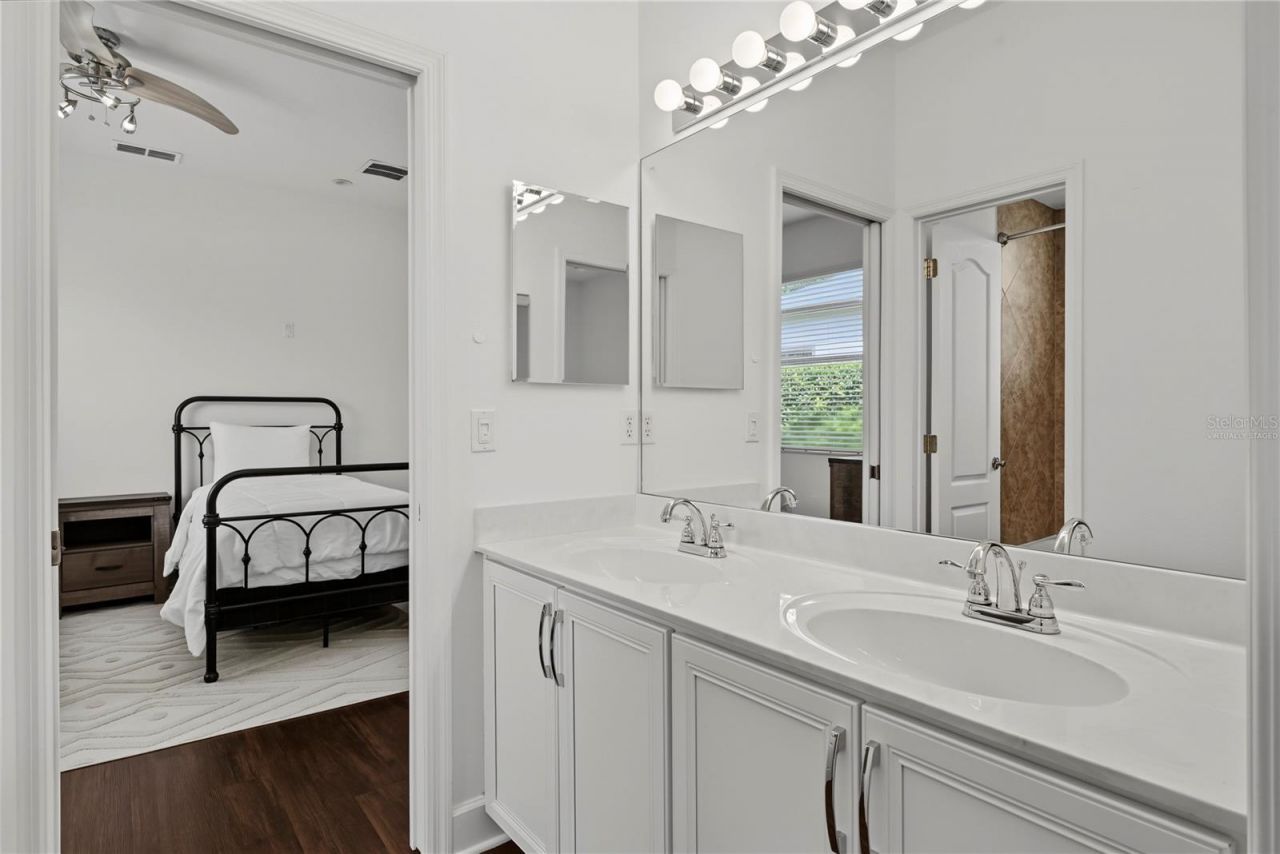 2710 Regal Pine Trail, Oviedo, FL 32766 Photo