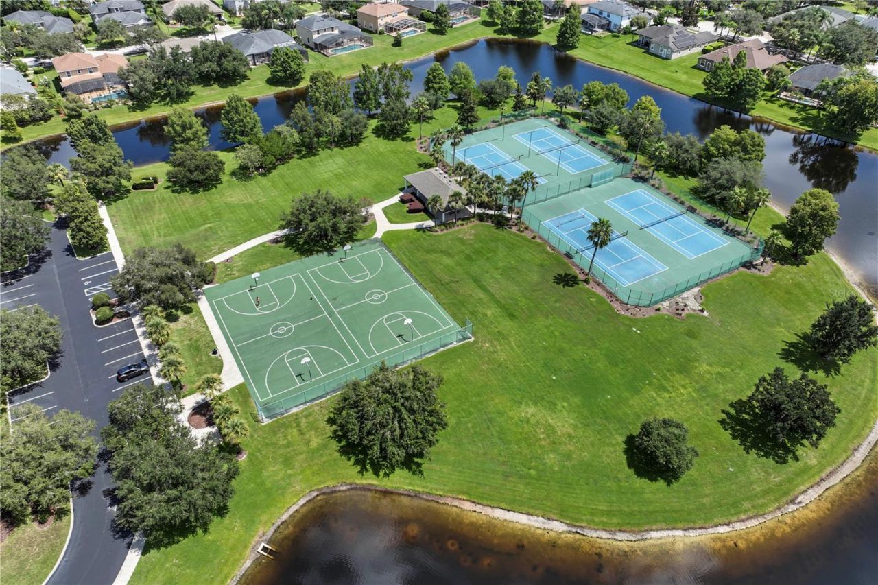 2710 Regal Pine Trail, Oviedo, FL 32766 Photo